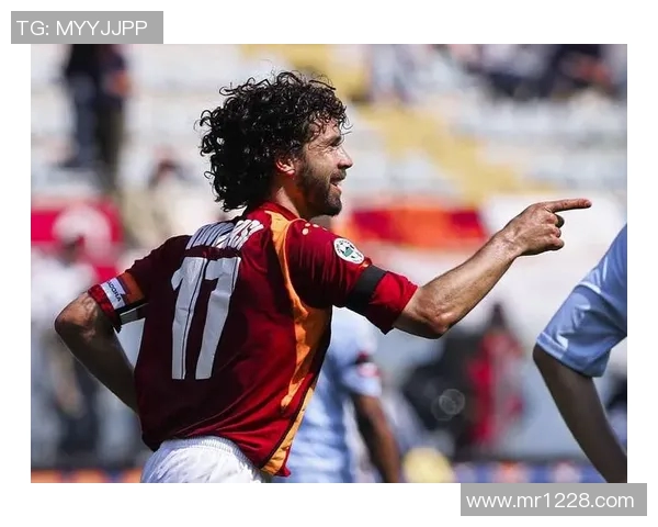 足球明星雷神的真实身份揭秘及其在足球界的传奇故事